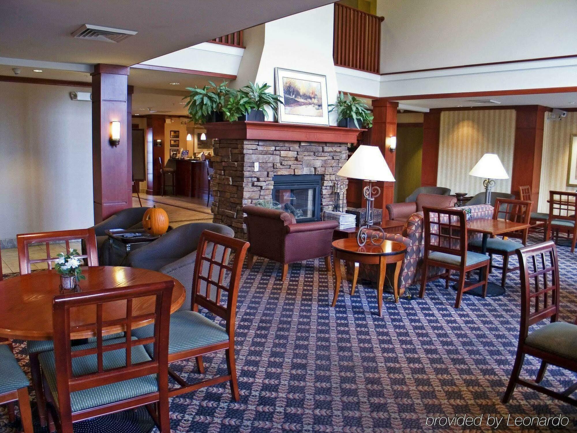 Staybridge Suites Grand Rapids-Kentwood By Ihg Cascade Exterior foto